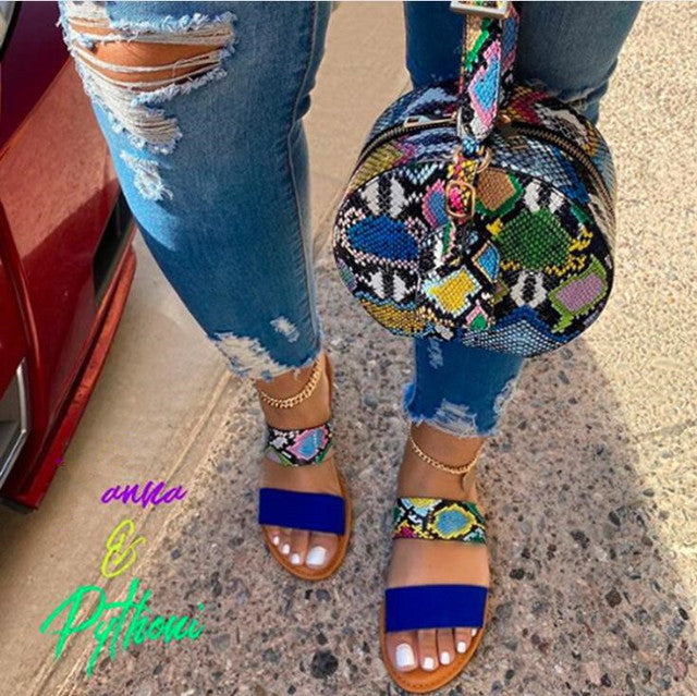 women outdoor leisure beach sandals 2022 new double-layer leather graffiti printed flat non-slip durable slippers